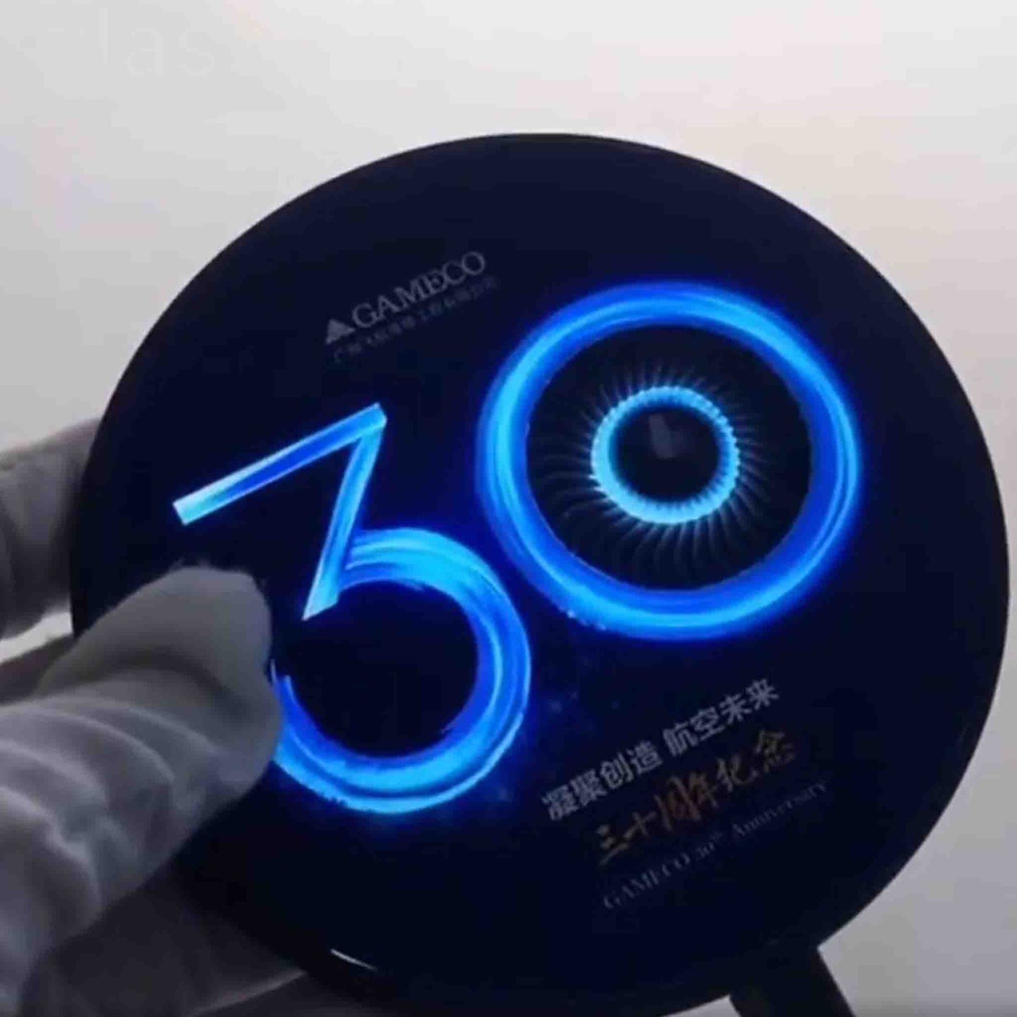 MagWire LED "glass" wireless charger
