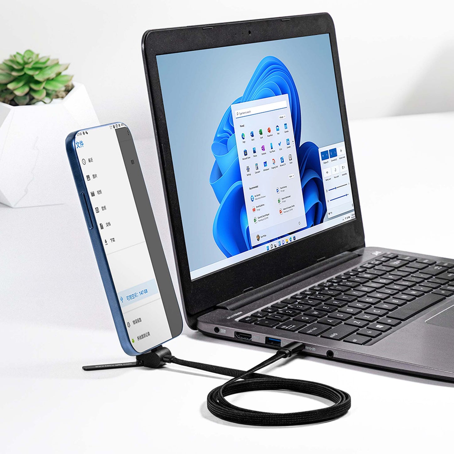 MagCable 2in1 "stand" Ladekabel mit integriertem Handyständer