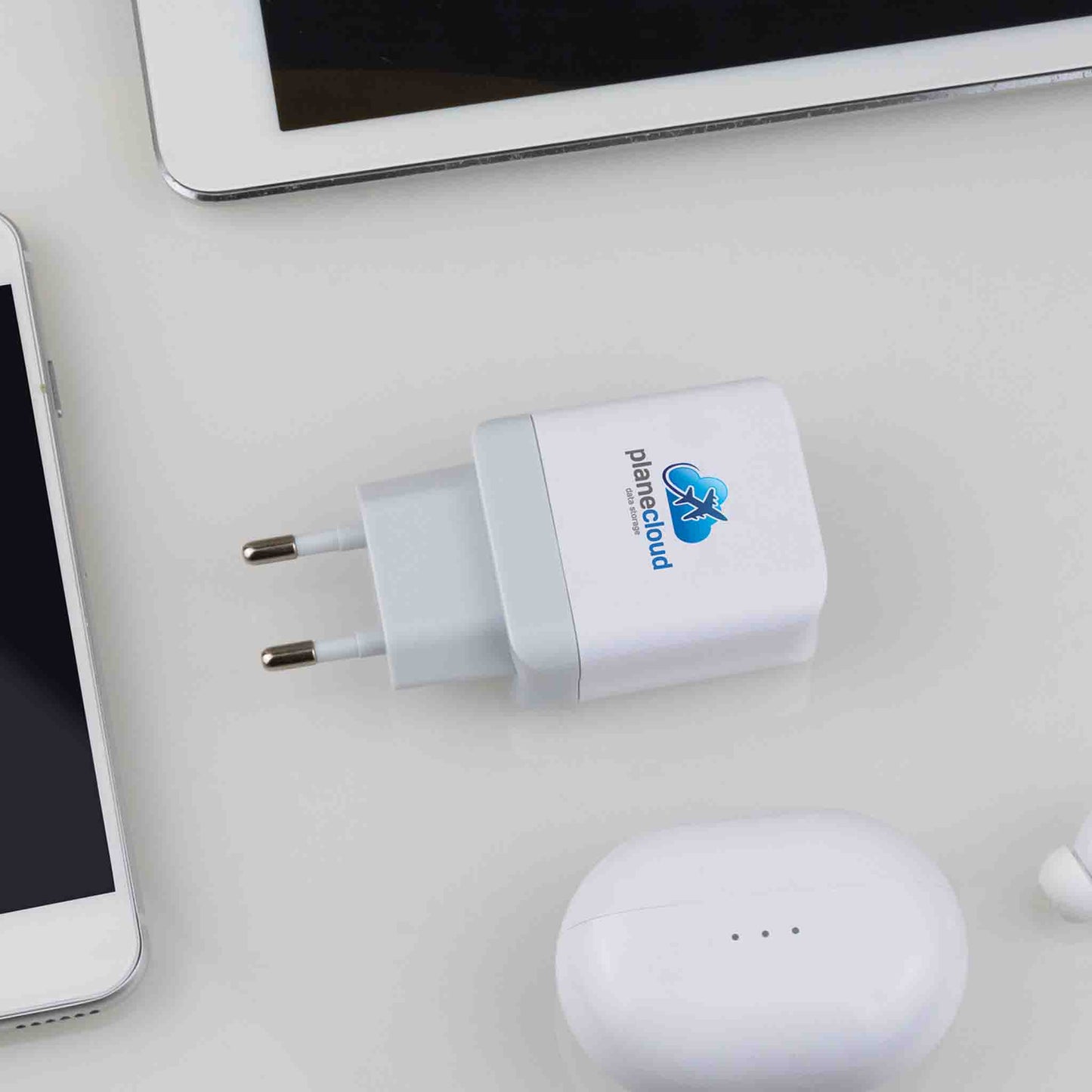 MagCharger "quick" USB charger