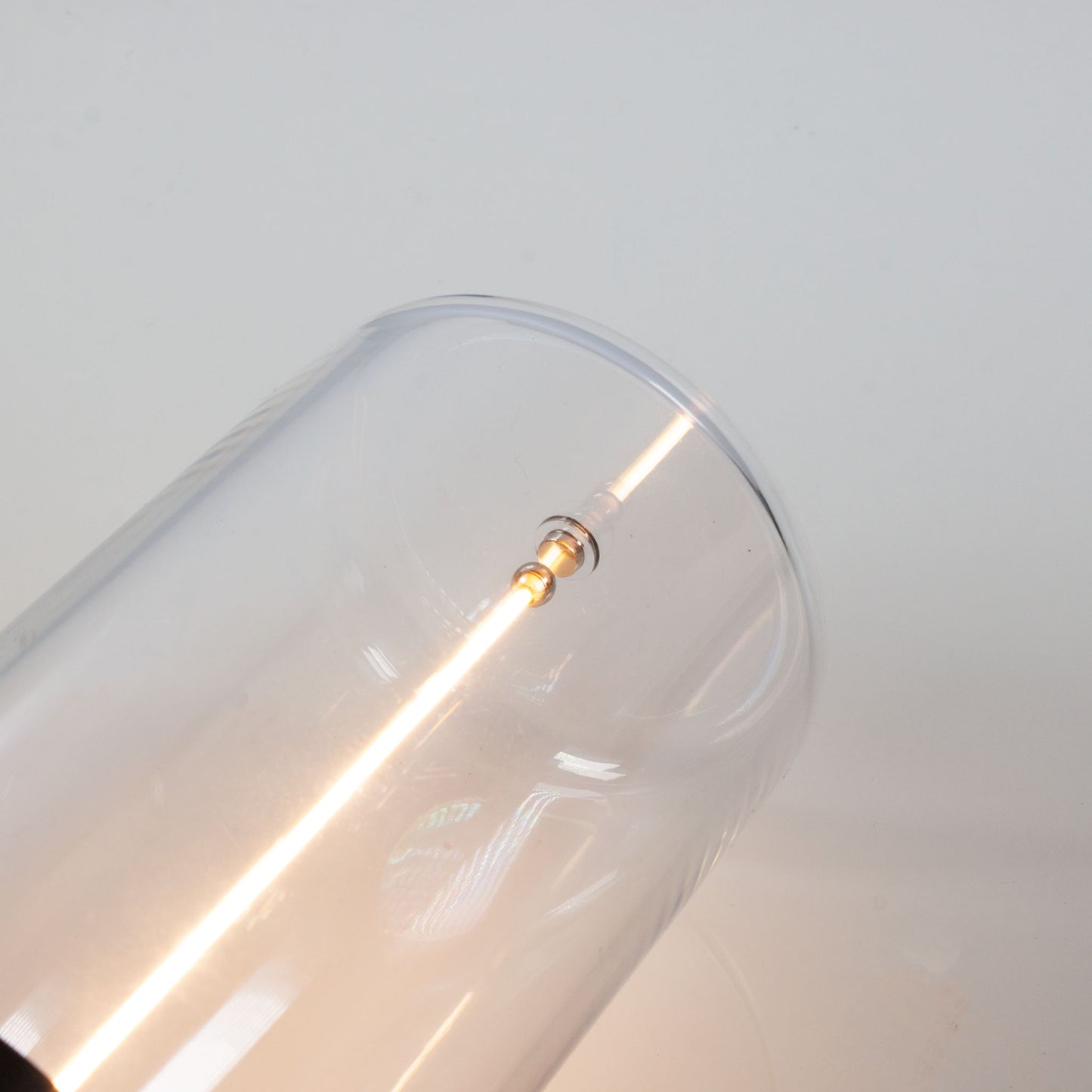 MagLED "firefly" LED battery table lamp